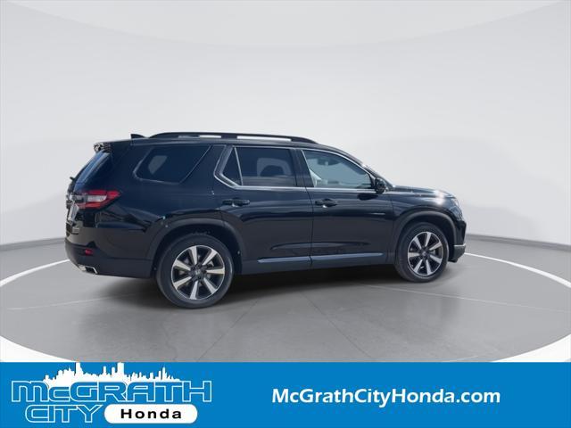 new 2025 Honda Pilot car, priced at $51,692
