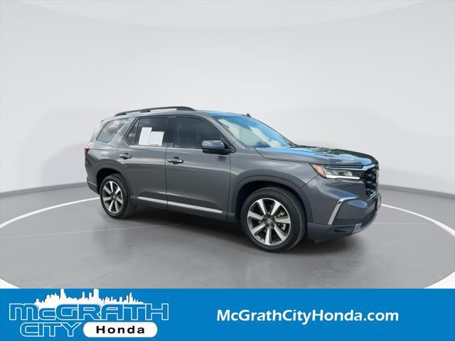 used 2025 Honda Pilot car, priced at $50,799