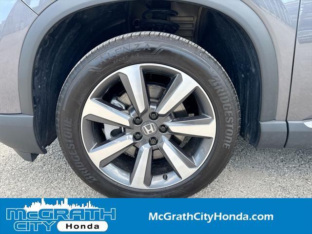 used 2025 Honda Pilot car, priced at $50,799