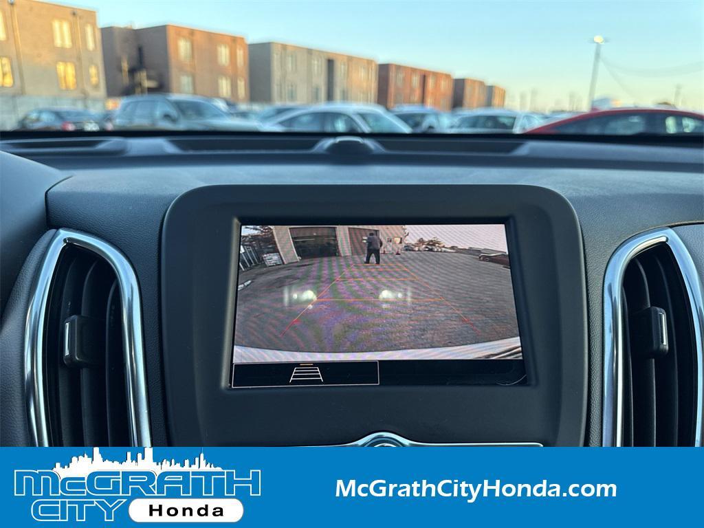 used 2022 Chevrolet Equinox car, priced at $18,999