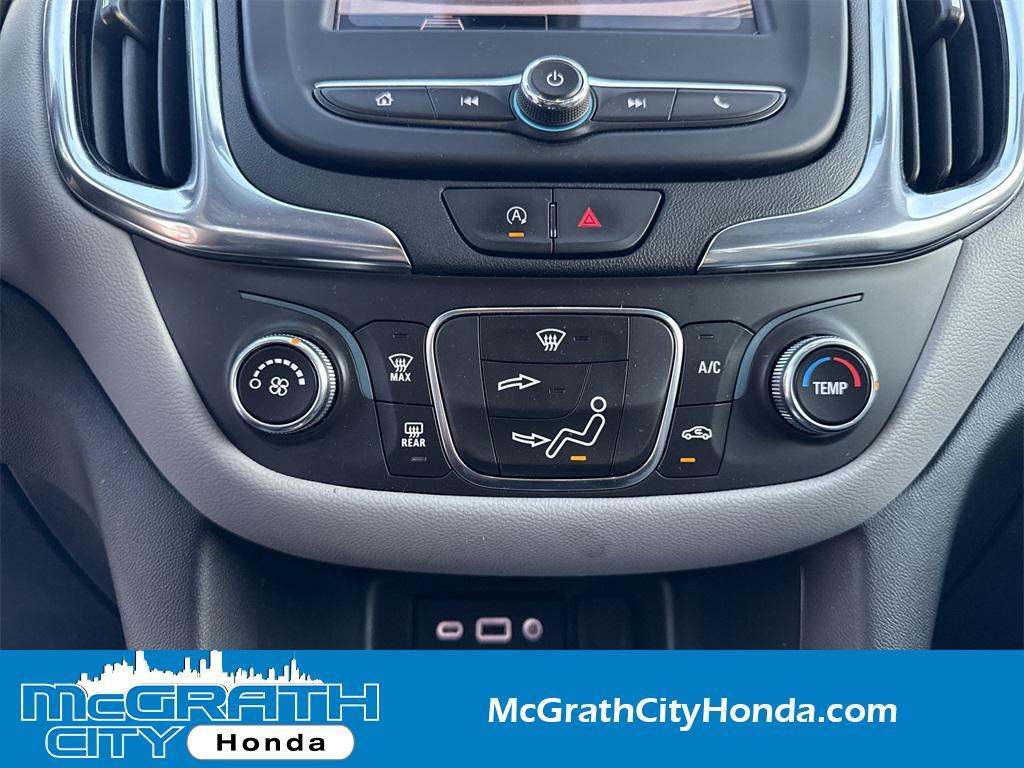 used 2022 Chevrolet Equinox car, priced at $18,999