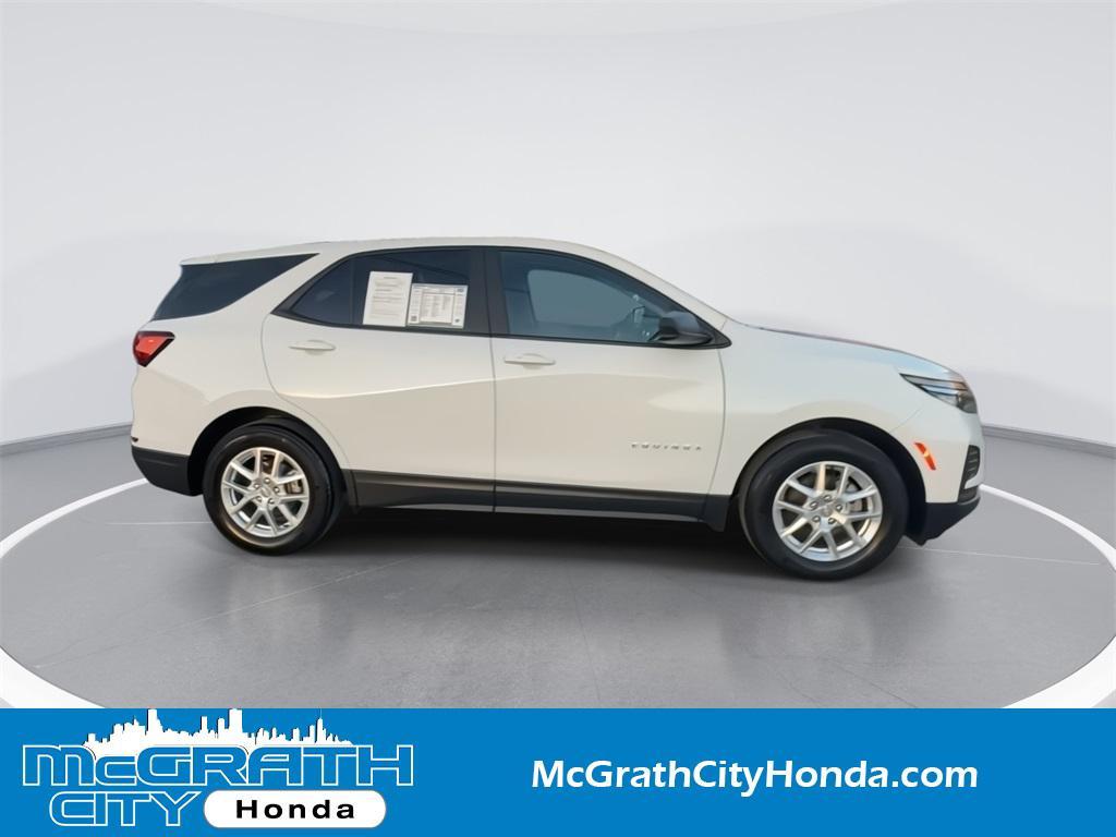 used 2022 Chevrolet Equinox car, priced at $18,999