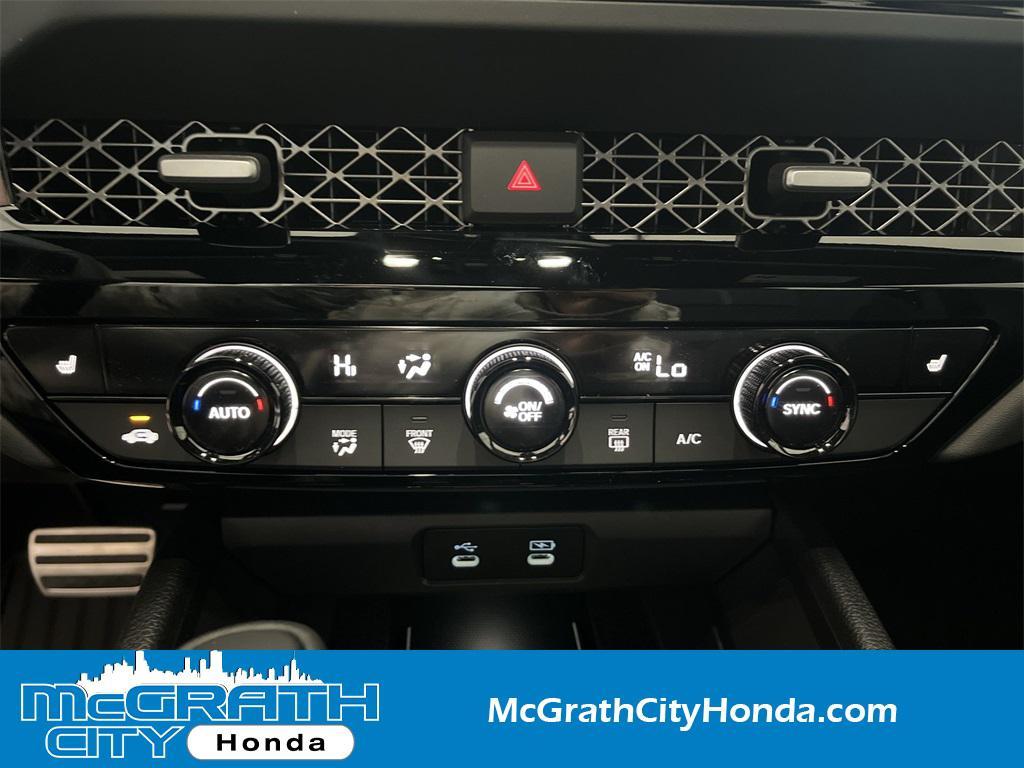 new 2025 Honda Accord Hybrid car, priced at $33,700