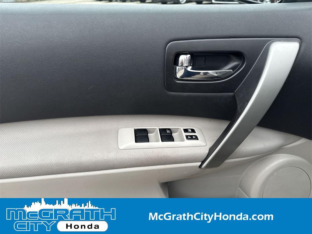 used 2010 Nissan Rogue car, priced at $5,639