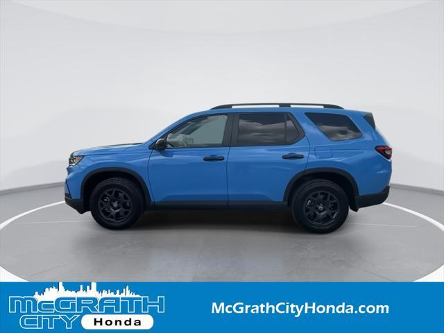 used 2025 Honda Pilot car, priced at $47,299