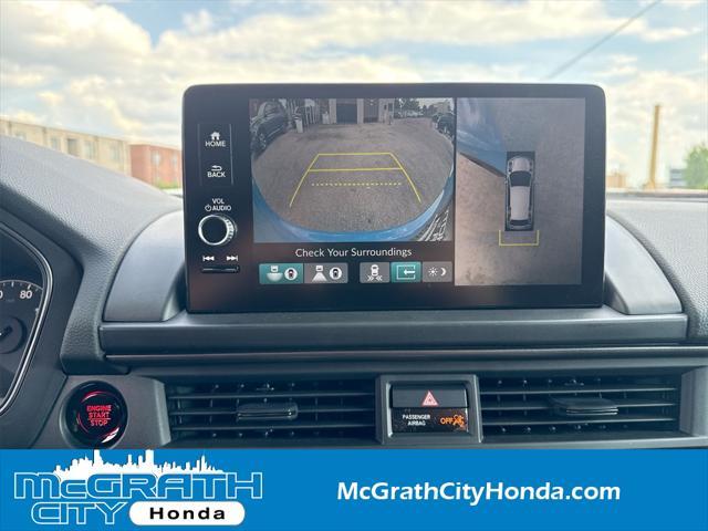 used 2025 Honda Pilot car, priced at $47,299