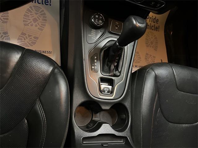 used 2019 Jeep Cherokee car, priced at $22,949