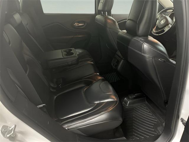 used 2016 Jeep Cherokee car, priced at $12,949