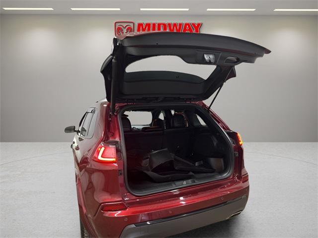 used 2019 Jeep Cherokee car, priced at $19,949