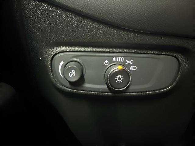 used 2022 Chevrolet Equinox car, priced at $18,849