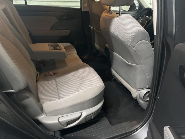 used 2021 Toyota Highlander car, priced at $26,495