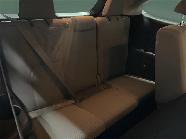 used 2021 Toyota Highlander car, priced at $25,999