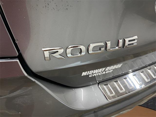 used 2018 Nissan Rogue car, priced at $11,795