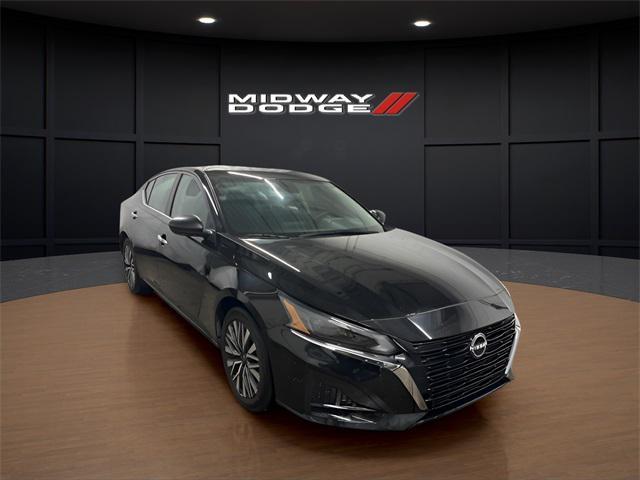 used 2024 Nissan Altima car, priced at $17,449