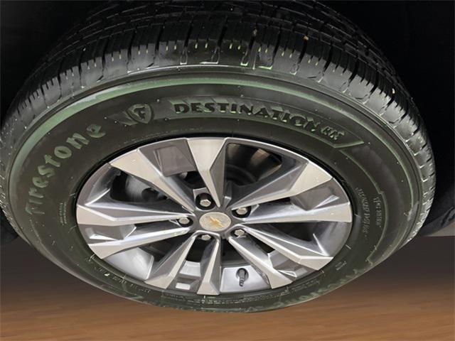 used 2025 Chevrolet Equinox car, priced at $24,495