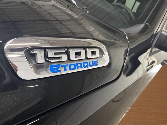 new 2025 Ram 1500 car, priced at $44,555