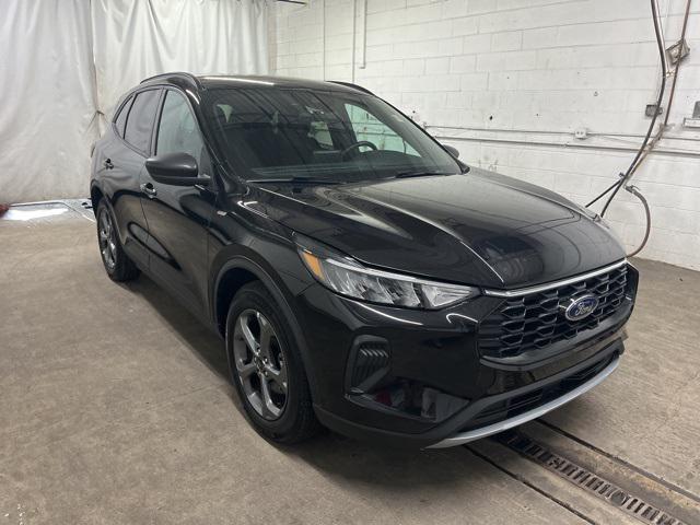 used 2025 Ford Escape car, priced at $25,949