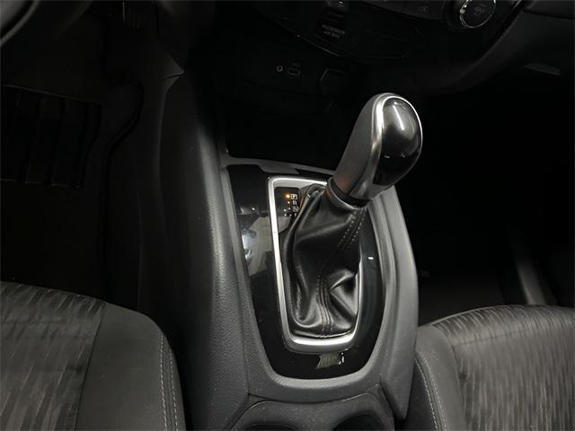 used 2019 Nissan Rogue car