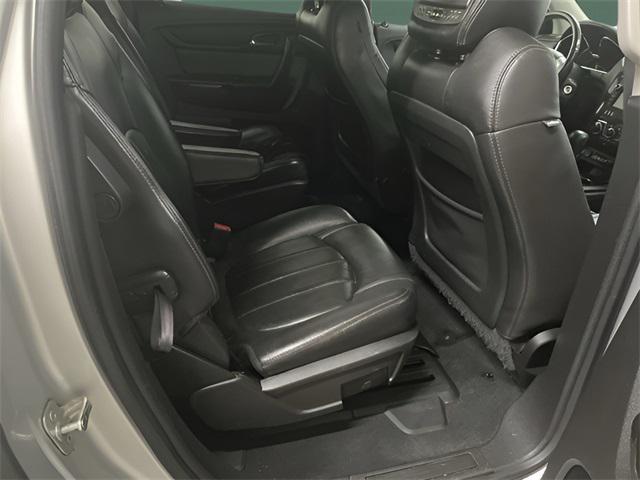 used 2015 Chevrolet Traverse car, priced at $5,949