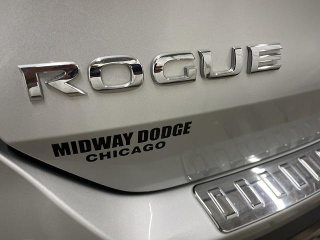used 2017 Nissan Rogue car, priced at $10,949