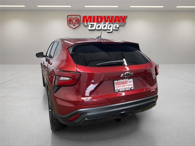 used 2024 Chevrolet Trax car, priced at $20,949