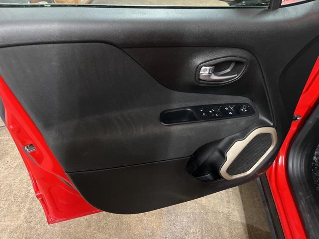 used 2016 Jeep Renegade car