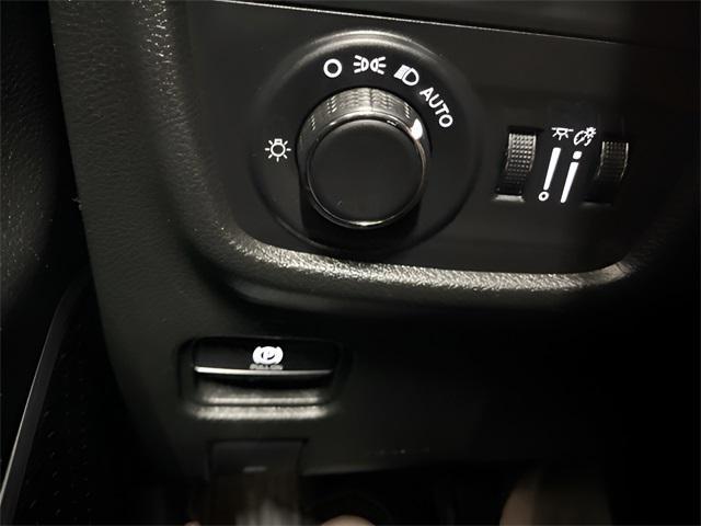 used 2022 Jeep Grand Cherokee car, priced at $29,949