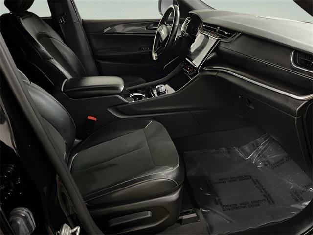 used 2022 Jeep Grand Cherokee car, priced at $29,949