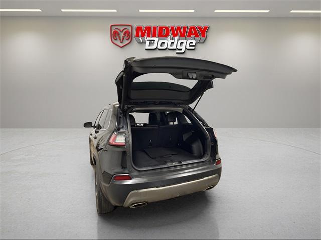 used 2019 Jeep Cherokee car, priced at $16,949