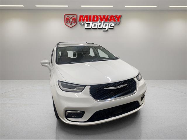 used 2022 Chrysler Pacifica car, priced at $20,949