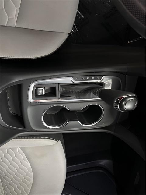 used 2021 Chevrolet Equinox car, priced at $18,949