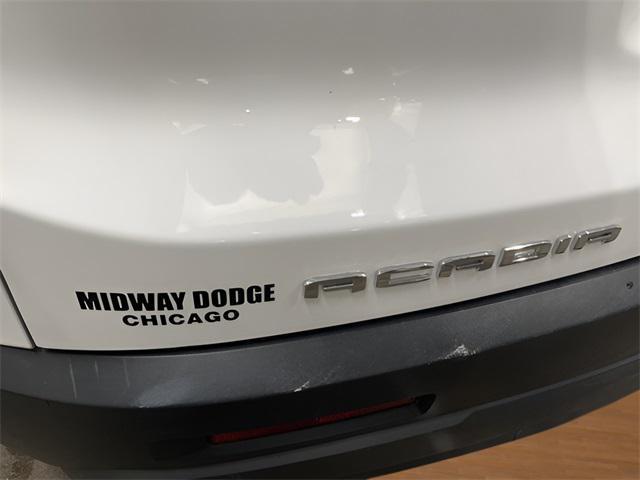 used 2023 GMC Acadia car, priced at $26,395