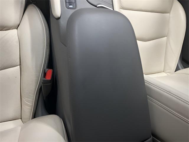 used 2017 Cadillac XT5 car, priced at $16,995