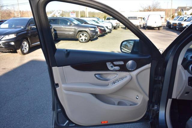 used 2020 Mercedes-Benz GLC 300 car, priced at $33,995