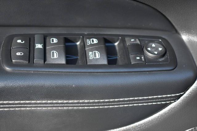 used 2015 Jeep Grand Cherokee car, priced at $15,995