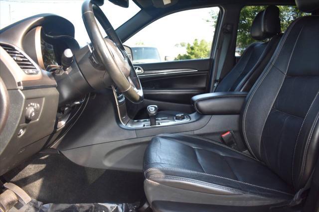 used 2015 Jeep Grand Cherokee car, priced at $15,995