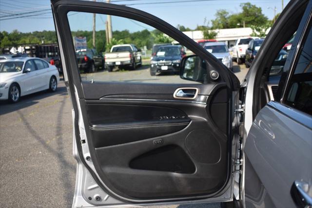 used 2015 Jeep Grand Cherokee car, priced at $15,995