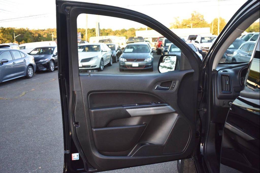 used 2022 Chevrolet Colorado car, priced at $19,995