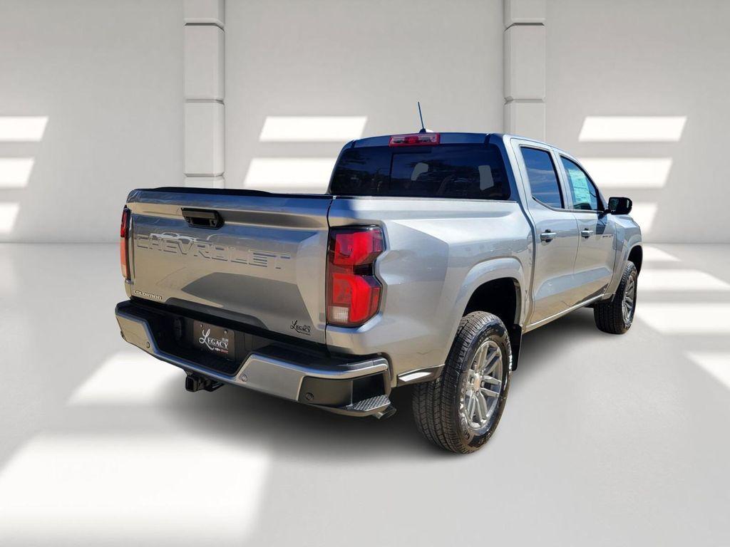 new 2025 Chevrolet Colorado car, priced at $40,020