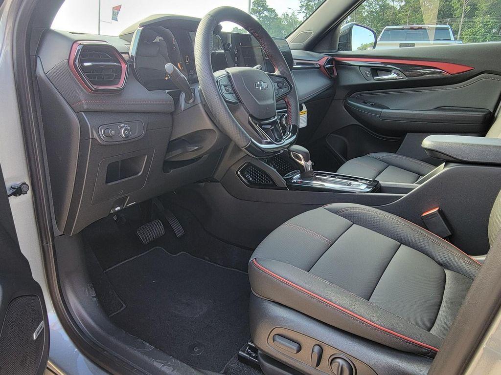 new 2026 Chevrolet TrailBlazer car, priced at $30,875
