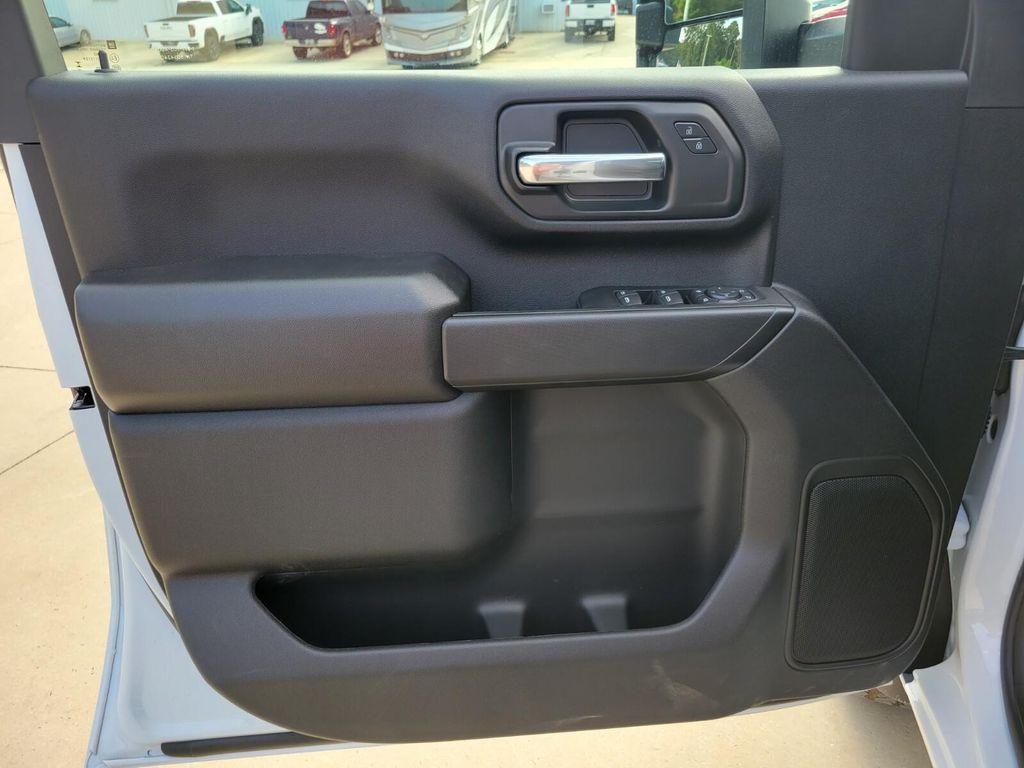 new 2026 GMC Sierra 2500 car, priced at $62,135