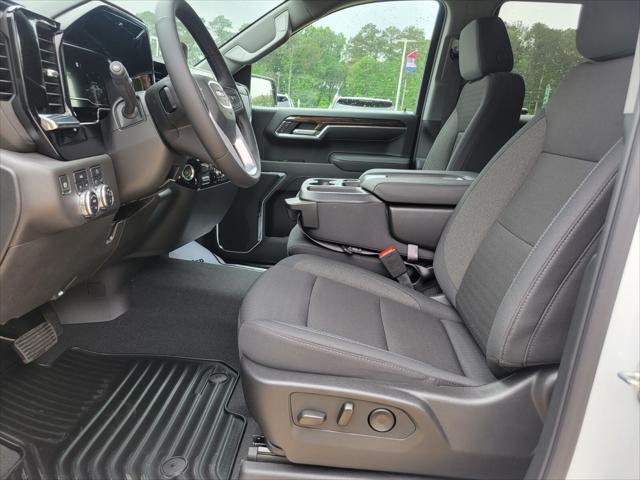 new 2025 GMC Sierra 1500 car, priced at $48,895