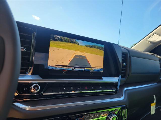 new 2025 GMC Sierra 1500 car, priced at $52,740