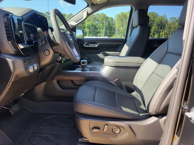 new 2025 GMC Sierra 1500 car, priced at $52,740