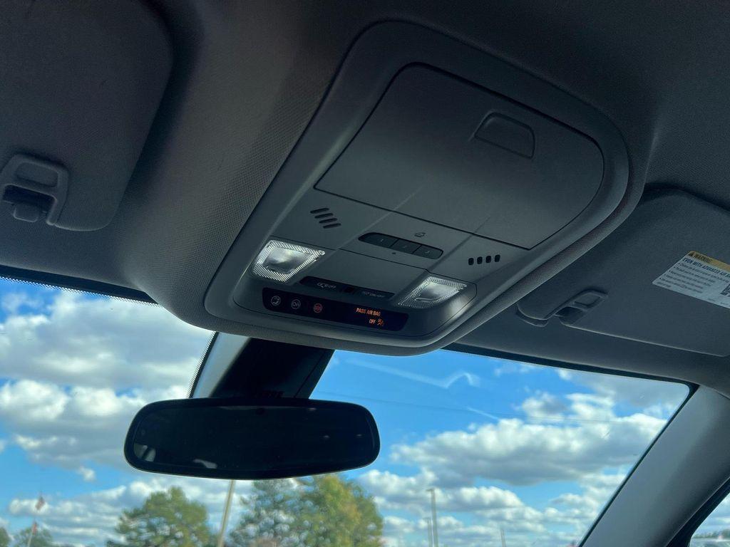 used 2023 GMC Acadia car, priced at $30,900