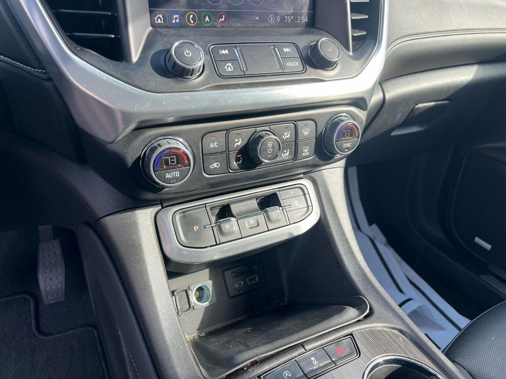 used 2023 GMC Acadia car, priced at $30,900