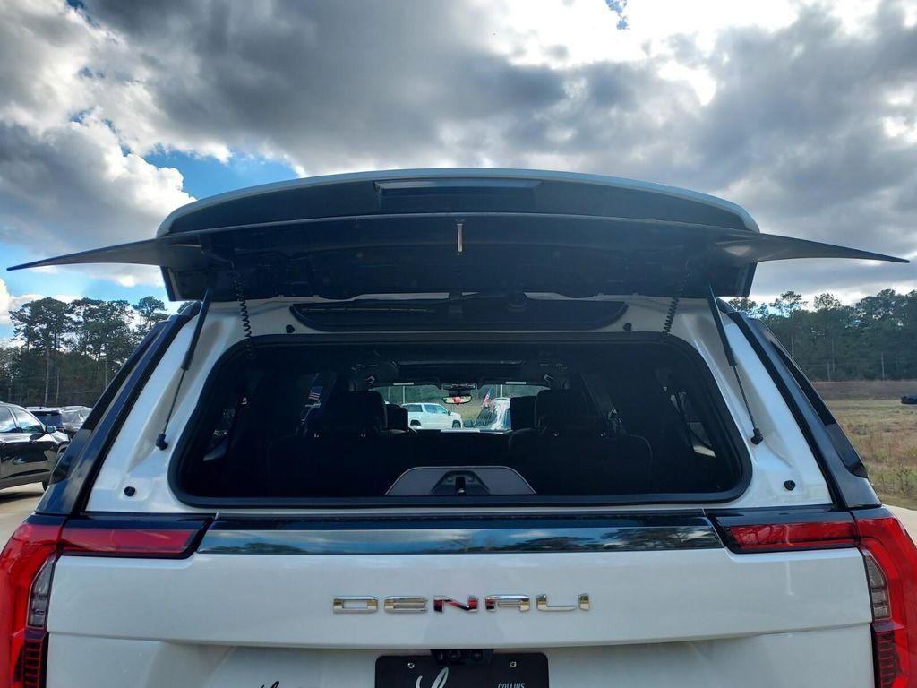 new 2026 GMC Yukon XL car, priced at $113,405