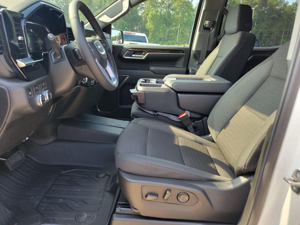 new 2026 GMC Sierra 1500 car, priced at $45,205