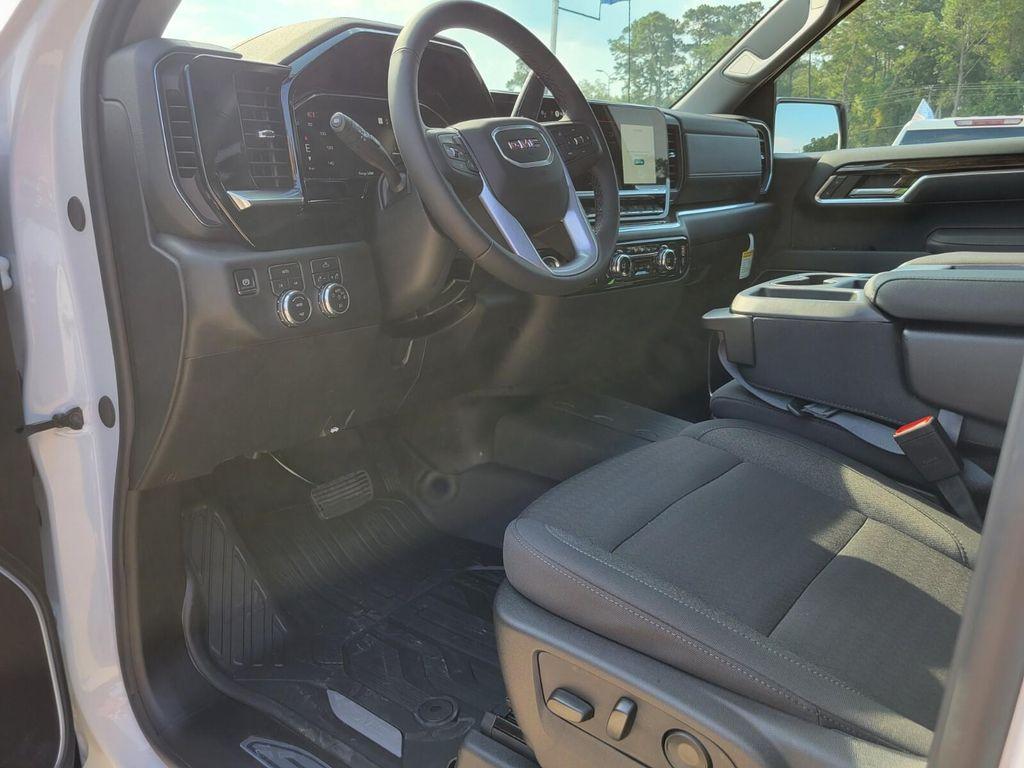 new 2026 GMC Sierra 1500 car, priced at $45,205