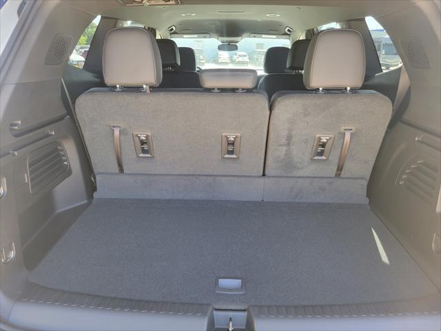 new 2025 GMC Acadia car, priced at $45,570